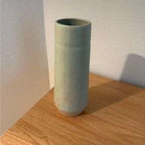 Hearth & Hand Stoneware Vase in Cream